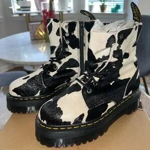 【Dr.Martens】 ★ BOOTS ★ JADON ★ REAL COW LEATHER NWOB Dr Martens Jadon Cow Print Hair On Boots Size 10